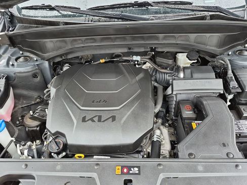 Used 2025 Kia Telluride S image 27