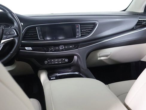 Used 2023 Buick Enclave Essence AWD/4WD image 43