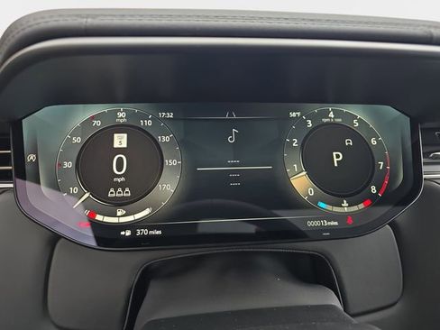 New 2026 Land Rover Range Rover Sport Dynamic SE AWD/4WD image 14