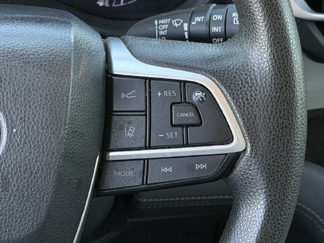 Used 2021 Toyota Sienna LE FWD image 14