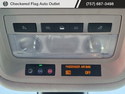 Used 2018 Chevrolet Cruze LT w/ Convenience Package image 10