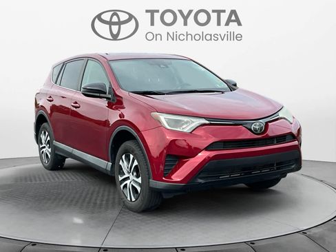 Used 2018 Toyota RAV4 LE w/ All Weather Liner Package AWD/4WD image 7