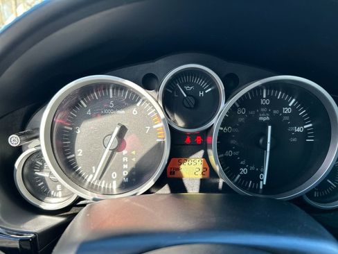 Used 2008 MAZDA MX-5 Miata Sport image 22