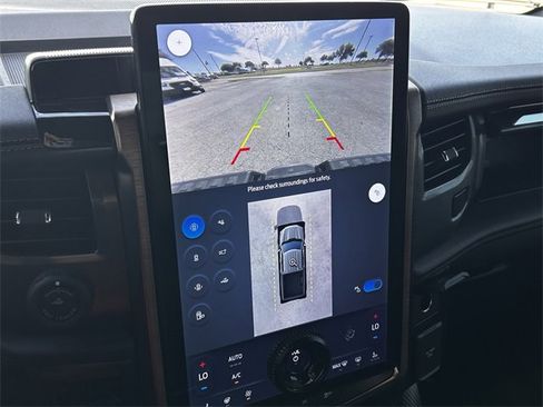 Used 2024 Ford F150 Lightning Lariat image 16