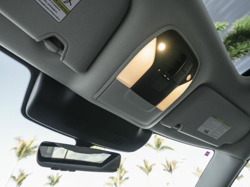 Used 2025 INFINITI QX60 Luxe image 18