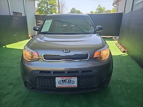 Used 2016 Kia Soul w/ Convenience Package FWD image 10