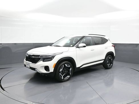 Certified 2024 Kia Seltos SX w/ SX Sunroof Package AWD/4WD image 1