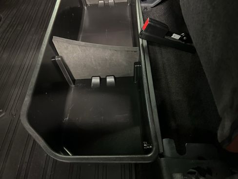 Used 2020 Ford F150 Platinum w/ Equipment Group 701A Luxury image 36