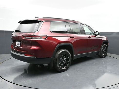 New 2026 Jeep Grand Cherokee L 4WD image 3