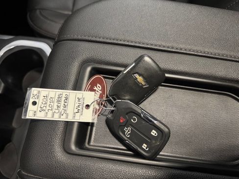 Used 2019 Chevrolet Silverado 1500 RST image 48