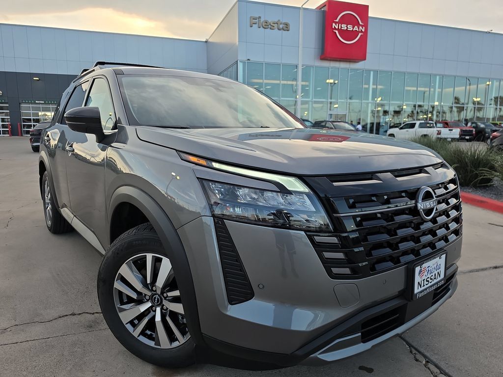 New 2026 Nissan Pathfinder SL FWD 360° Tour