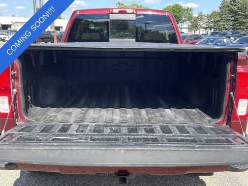 Used 2016 Chevrolet Silverado 1500 LTZ Z71 w/ LTZ Plus Package AWD/4WD image 17