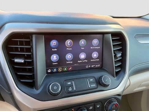 Used 2022 GMC Acadia Denali w/ Denali Ultimate Package image 14