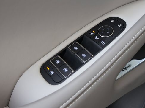 Certified 2026 INFINITI QX60 Luxe w/ Cargo Package image 16