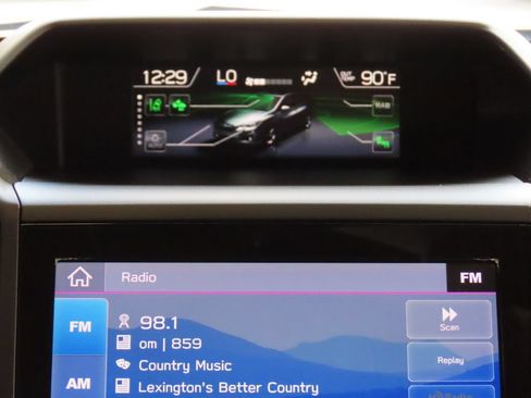 Used 2020 Subaru Crosstrek 2.0i Limited w/ Moonroof Package w/Navigation AWD/4WD image 39