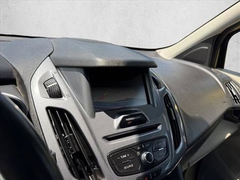Used 2016 Ford Transit Connect Titanium FWD image 14