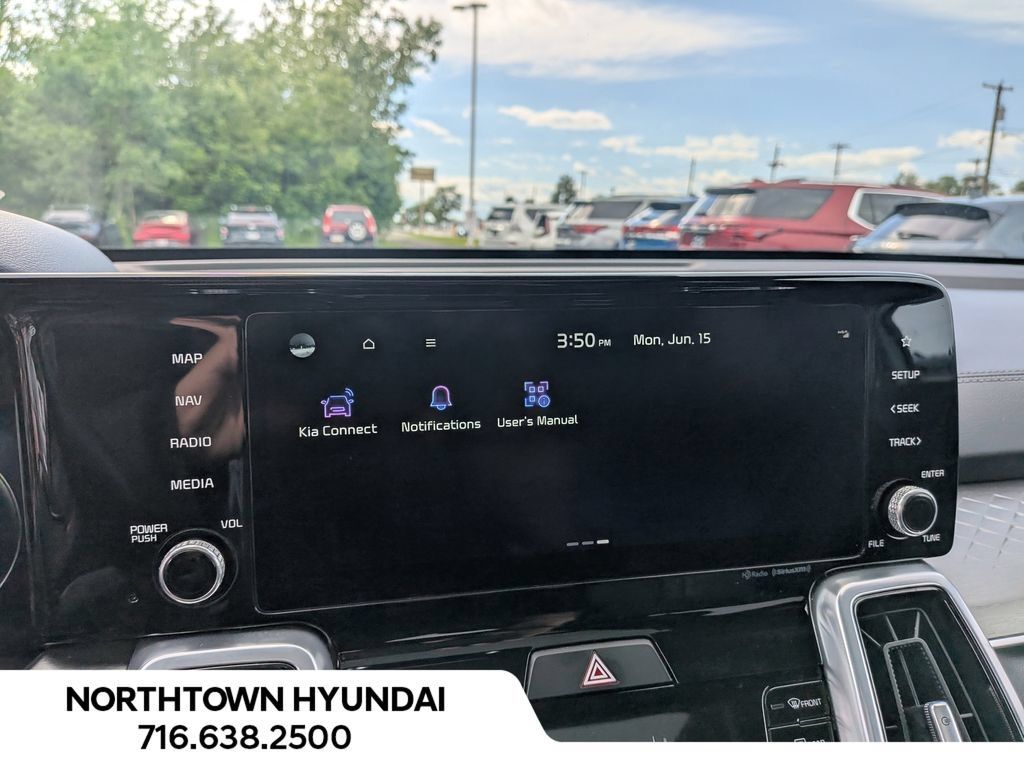Used 2023 Kia Sorento SX AWD/4WD image 23