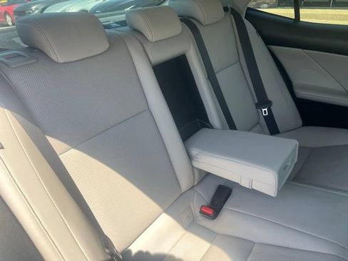 Used 2015 Lexus IS 350 w/ Navigation System Package RWD image 34