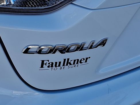 Used 2025 Toyota Corolla SE image 31