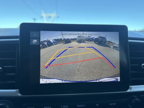 Used 2023 Hyundai Venue SEL image 27