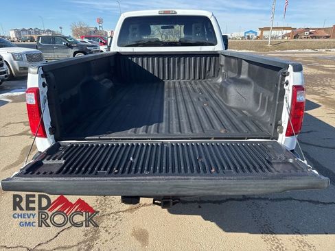 Used 2012 Ford F250 XLT w/ Camper Pkg image 9