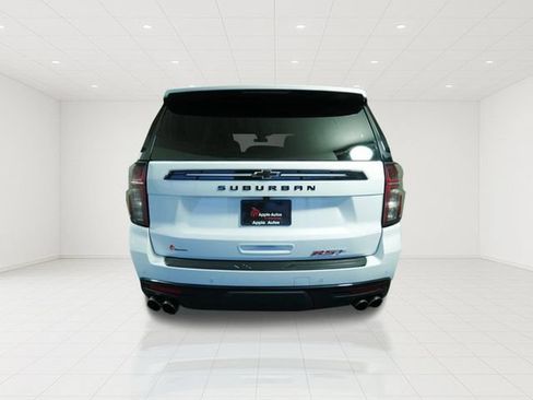 Used 2023 Chevrolet Suburban RST w/ Sport Performance Package AWD/4WD image 6