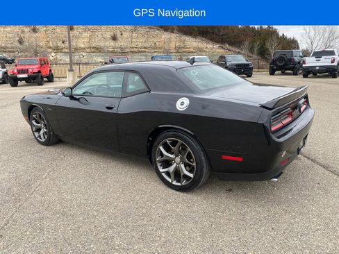 Used 2015 Dodge Challenger R/T Plus image 4