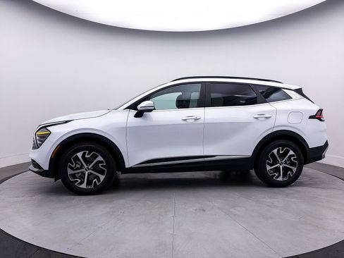 Used 2025 Kia Sportage EX w/ Premium Package image 40
