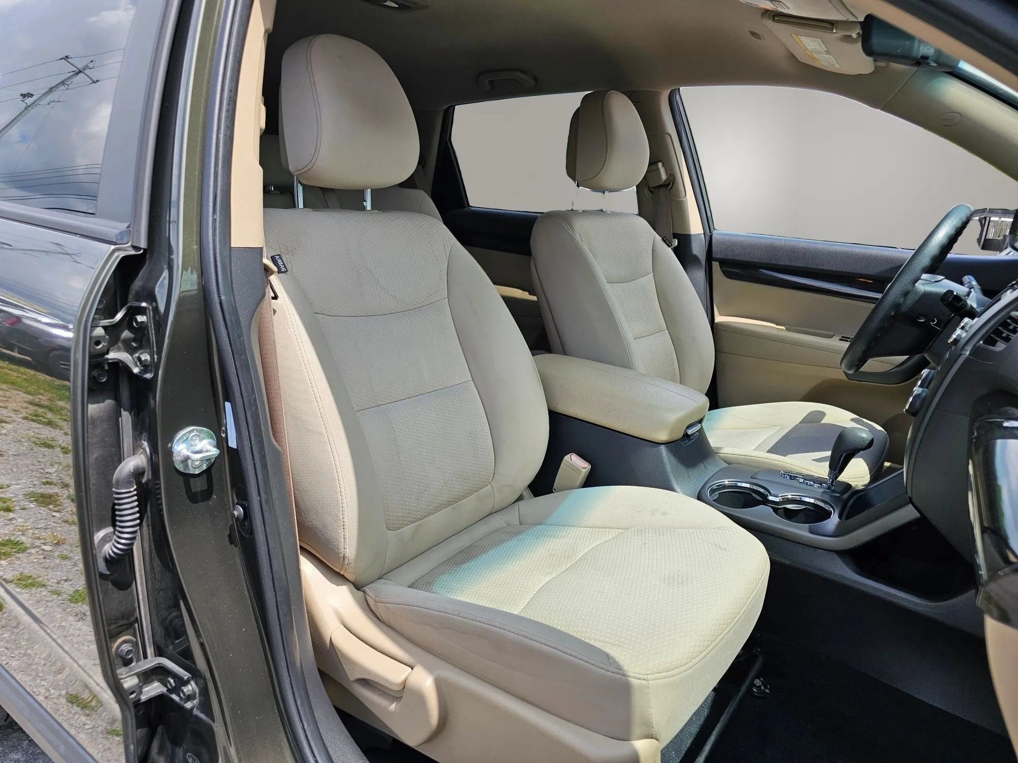 Used 2011 Kia Sorento 2WD image 6