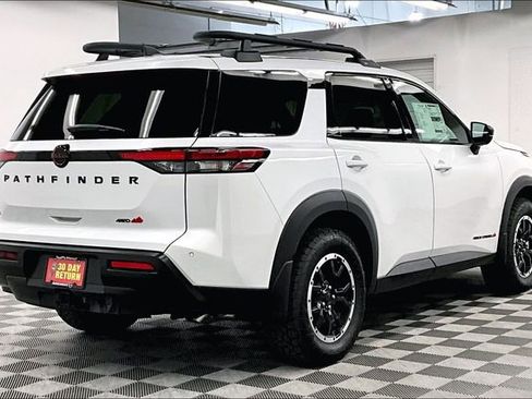 New 2026 Nissan Pathfinder Rock Creek AWD/4WD image 18