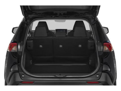 Used 2023 Toyota RAV4 XLE w/ Convenience Package image 11