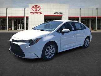 Certified 2022 Toyota Corolla LE image 1