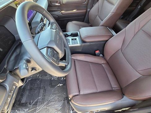 New 2026 Toyota Land Cruiser image 4