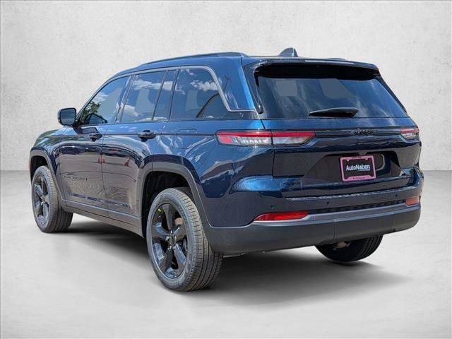New 2026 Jeep Grand Cherokee Limited w/ Limited Altitude Package AWD/4WD image 9