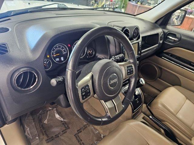 Used 2014 Jeep Patriot Limited w/ Sun/Sound Group AWD/4WD image 12