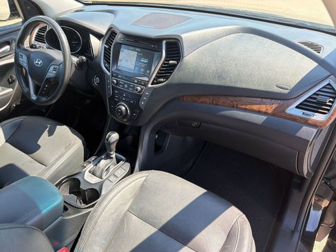 Used 2018 Hyundai Santa Fe Limited FWD image 27