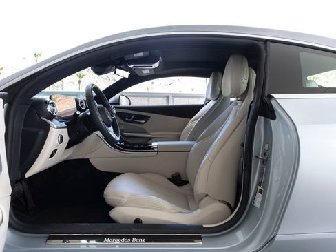 Used 2024 Mercedes-Benz CLE 300 4MATIC Coupe image 14