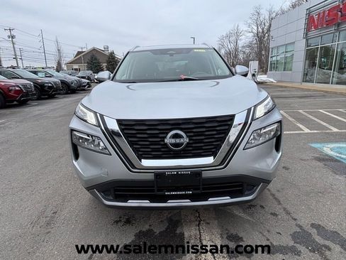 Used 2023 Nissan Rogue SL image 8