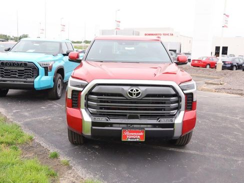 New 2026 Toyota Tundra Limited AWD/4WD image 3