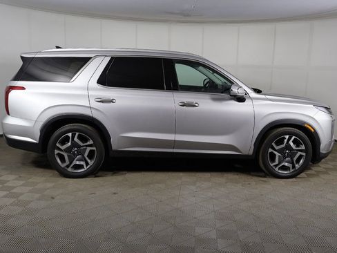 Certified 2025 Hyundai Palisade SEL AWD/4WD image 19
