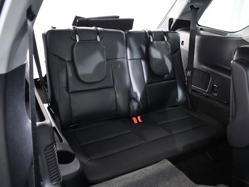 Used 2023 Ford Explorer Limited w/ Equipment Group 301A image 20