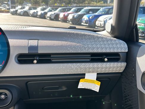 Used 2025 MINI Cooper S image 25