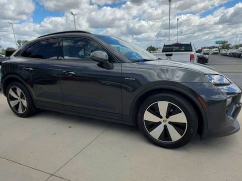 Used 2024 Porsche Macan 4 Electric AWD/4WD image 2