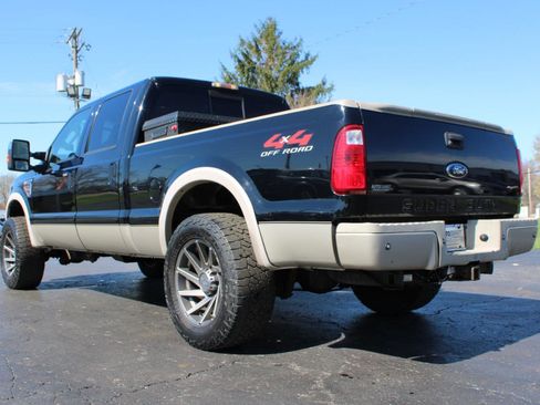 Used 2008 Ford F250 FX4 image 11