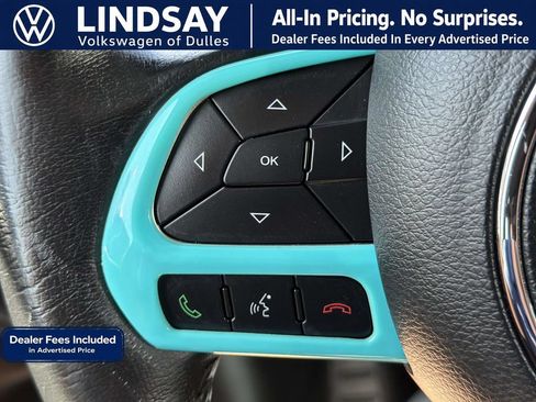 Used 2018 Jeep Renegade Latitude w/ Cold Weather Group AWD/4WD image 20