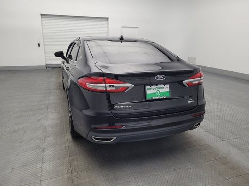 Used 2020 Ford Fusion SE image 6