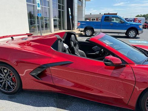 Used 2026 Chevrolet Corvette Stingray Premium Conv w/ Z51 Performance Package RWD image 48