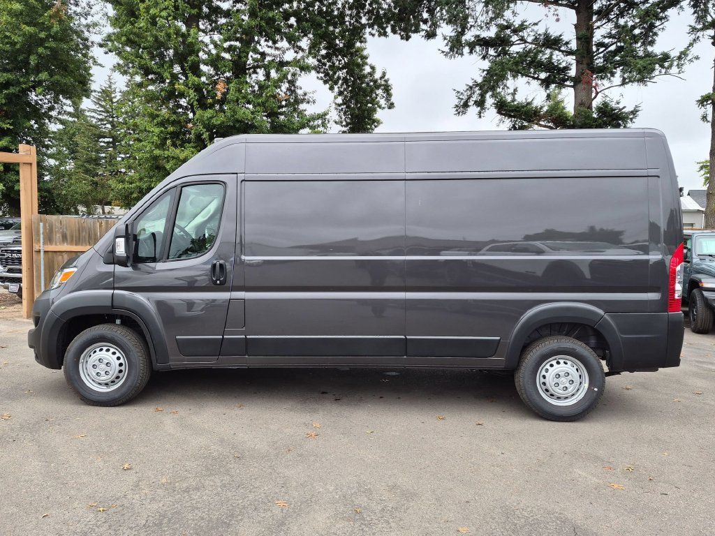 New 2027 RAM ProMaster 2500 w/ Convenience Group FWD image 4