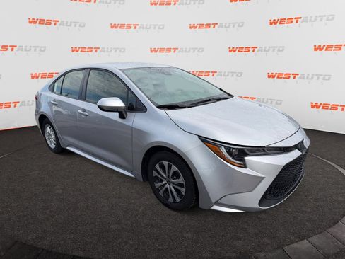 Used 2021 Toyota Corolla LE FWD image 7