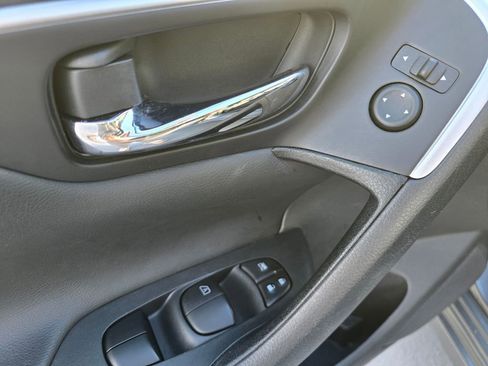 Used 2018 Nissan Altima 2.5 SR w/ SR Midnight Edition image 22